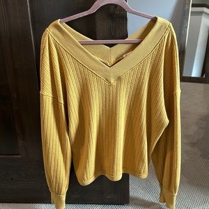 Off the shoulder sweater/top